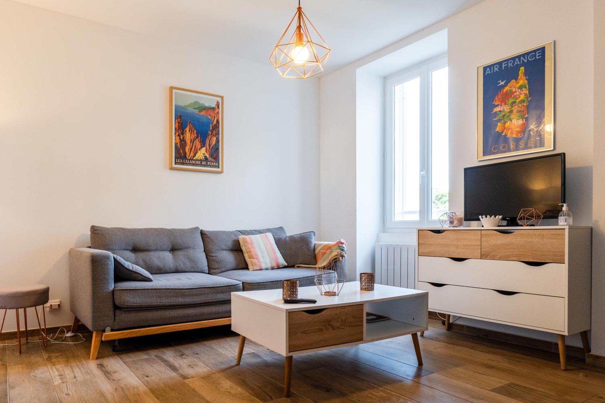 Duplex En Plein Centre Apartment โพรพริอาโน ภายนอก รูปภาพ